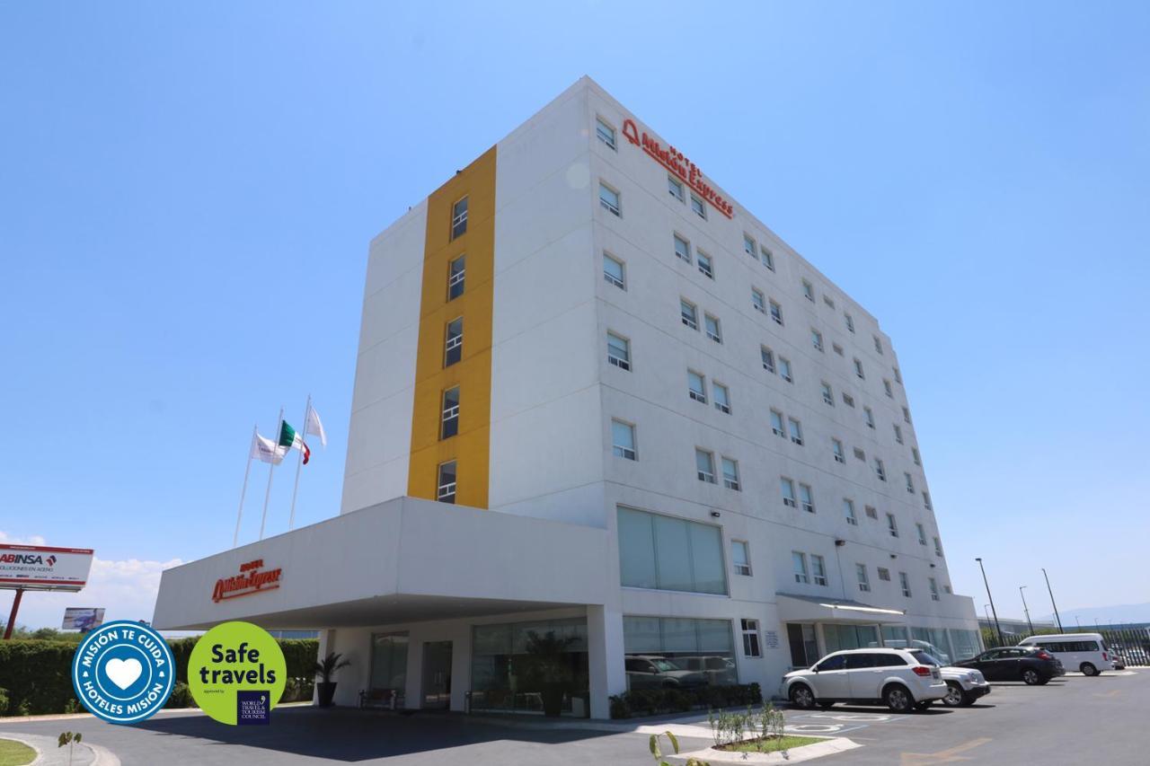 Hotel Mision Express Monterrey Aeropuerto La Fe Apodaca Zewnętrze zdjęcie