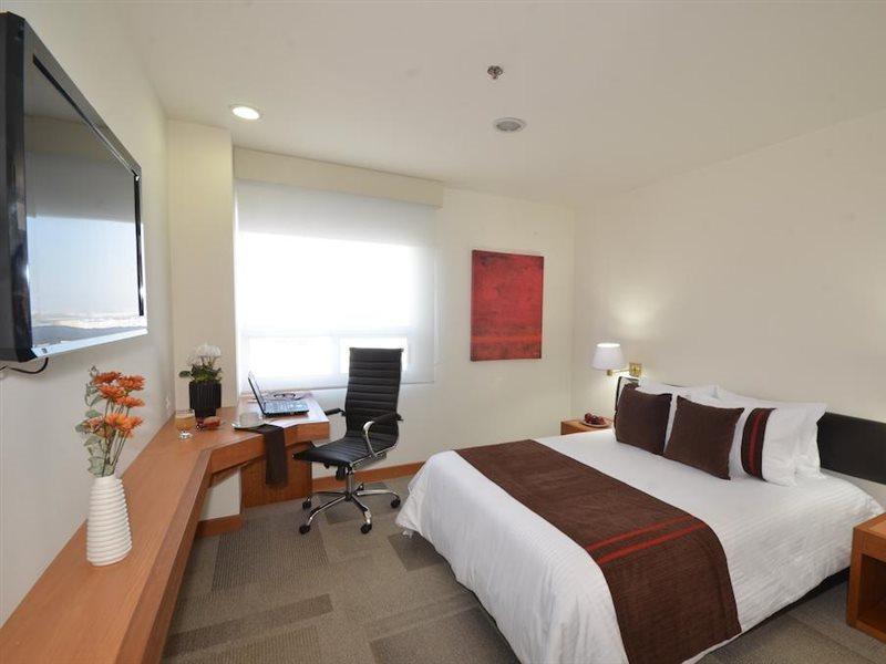 Hotel Mision Express Monterrey Aeropuerto La Fe Apodaca Zewnętrze zdjęcie