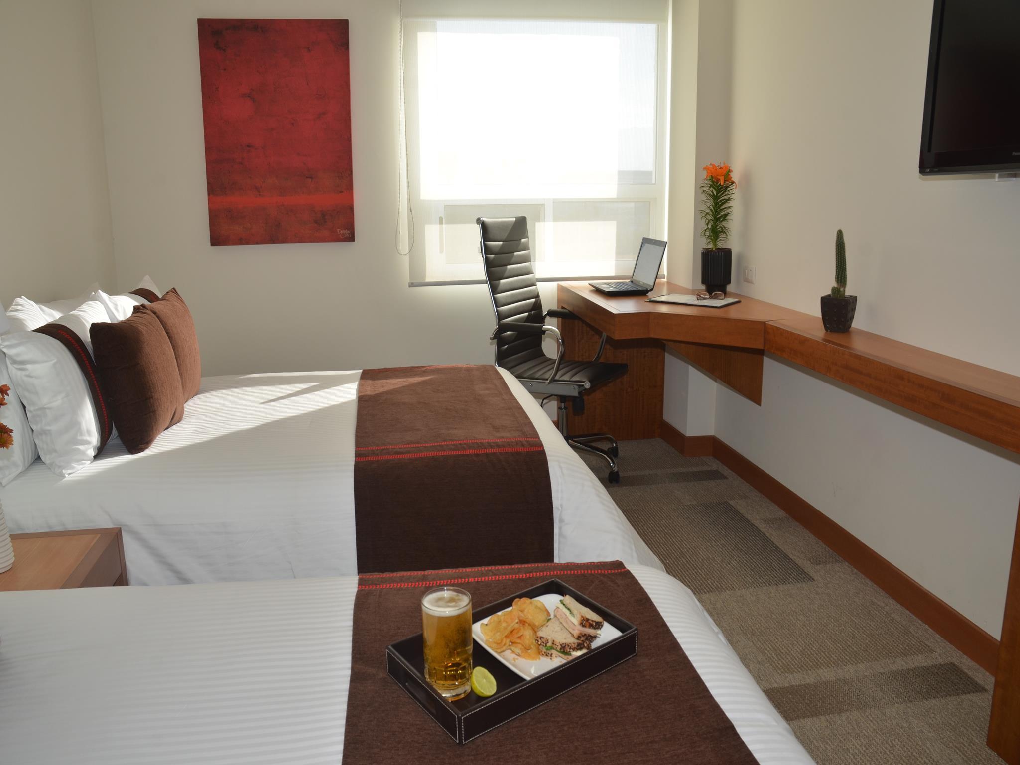 Hotel Mision Express Monterrey Aeropuerto La Fe Apodaca Zewnętrze zdjęcie